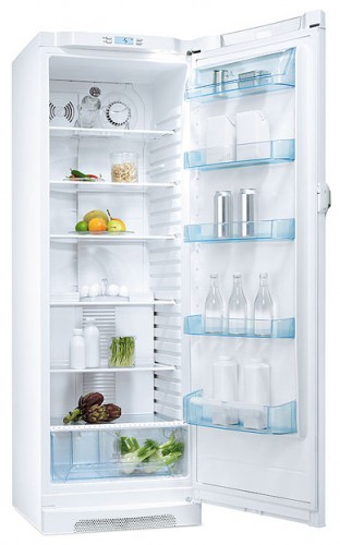 Refrigerator Electrolux ERES 31800 W larawan, katangian