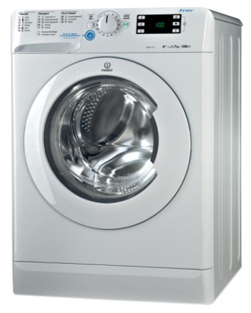 洗衣机 Indesit XWSE 71251X WWGG 照片, 特点