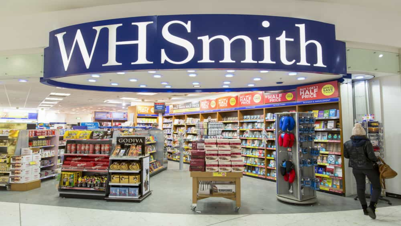 WHSmith £5 Gift Card UK, 8.18$
