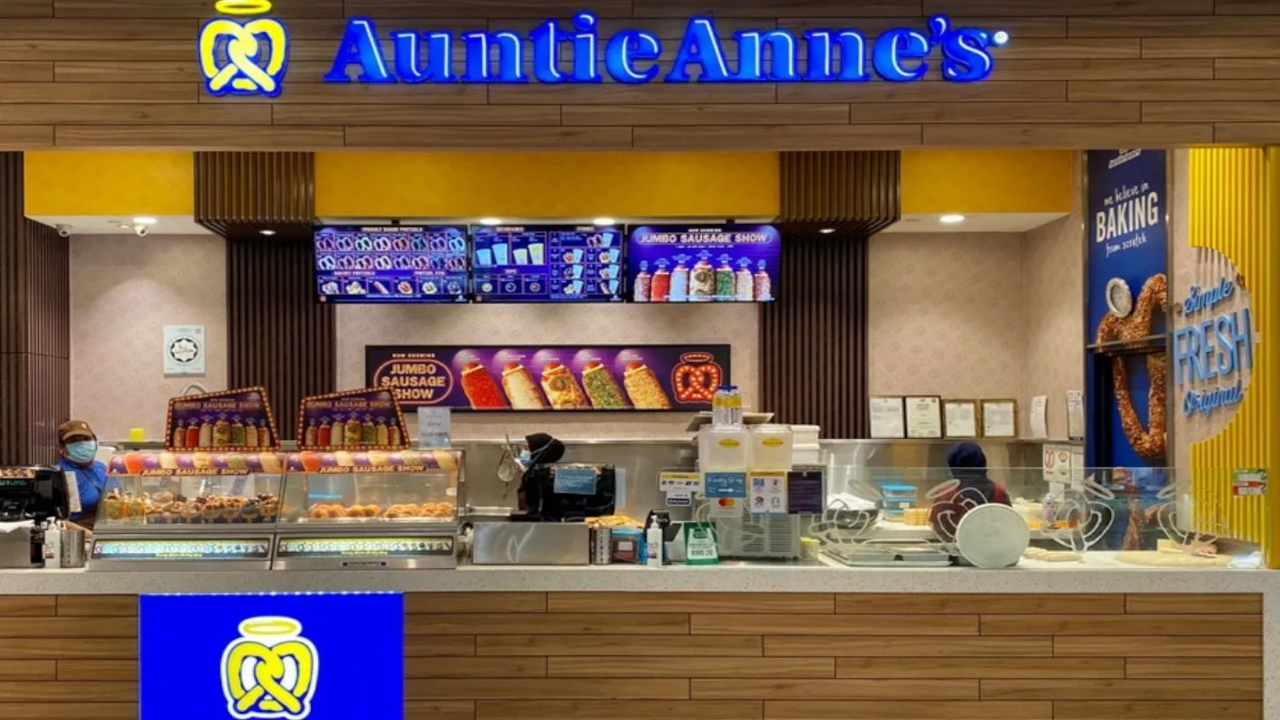 Auntie Anne's $5 Gift Card US, 5.99$